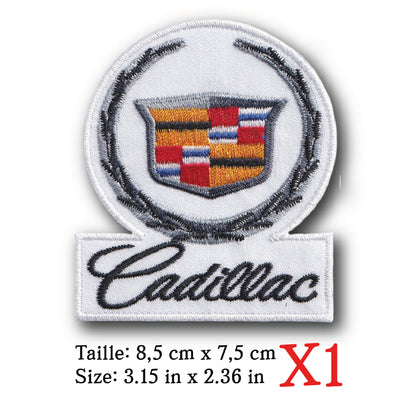 MAXIMUMPATCHES - Ecusson Patch Brodé Thermocollant - 8,5 cm x 7,5 cm - Voiture Américaine Cadillac