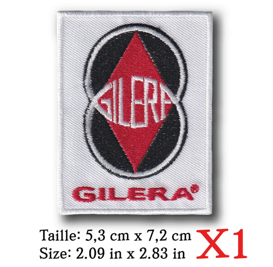 MAXIMUMPATCHES - 5,3 cm x 7,2 cm - Ecusson Patch Brodé Thermocollant - Scooter Moto Italie Logo Rétro Vintage Gilera