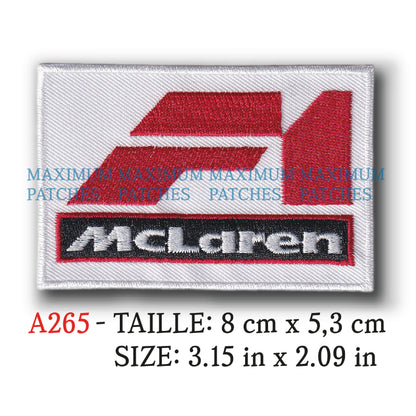 MAXIMUMPATCHES - Ecusson Patch Brodé Thermocollant - 8 cm x 5,3 cm - Automobile Course Rétro Vintage