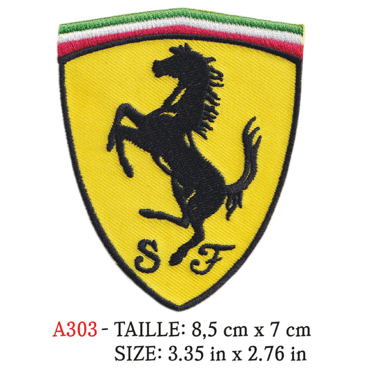 MAXIMUMPATCHES - 8,5 cm x 7 cm - Ecusson Patch Brodé Thermocollant - Automobile Italie Supercar Formule 1 Marque Logo