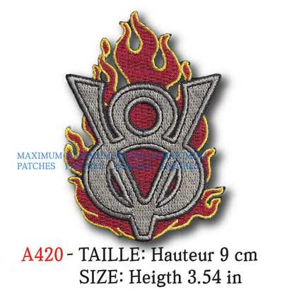 MAXIMUMPATCHES - Hauteur: 9 cm - Ecusson Patch Brodé Thermocollant - Automobile V8 logo Muscle Car Pony V8