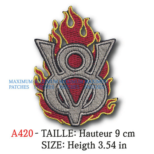 MAXIMUMPATCHES - Hauteur: 9 cm - Ecusson Patch Brodé Thermocollant - Automobile V8 logo Muscle Car Pony V8