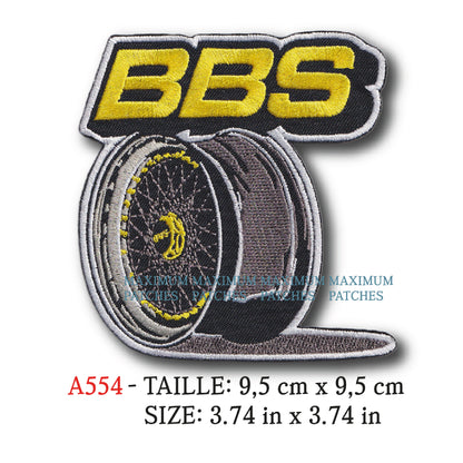 MAXIMUMPATCHES - 9,5 cm x 9,5 cm - Ecusson Patch Brodé Thermocollant - Jantes Automobile Marque Logo Publicité Rétro Vintage