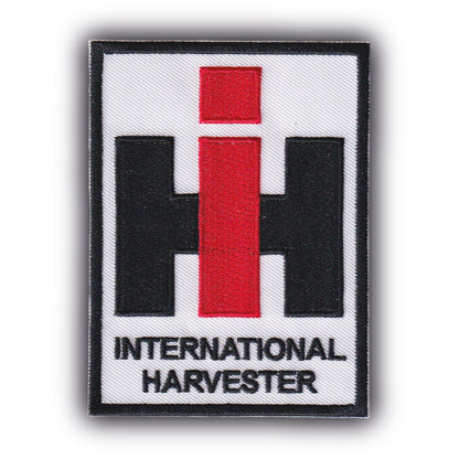 MAXIMUMPATCHES - Ecusson Patch Brodé Thermocollant - 9 cm x 6,7 cm - Tracteur Agricole Ferme Paysans Matériel Engin