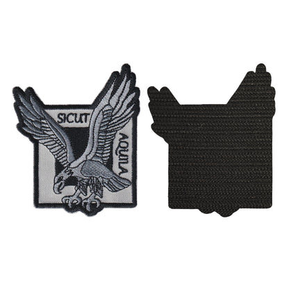 MAXIMUMPATCHES - Dim: 9 cm x 7,5 cm - Ecusson Patch Brodé Avec Scratch Cousu Au Dos + Carré Scratch A Coudre, Face Opposé 10 cm x 10 cm Offert/Parachutiste Sicut Aquila Militaire