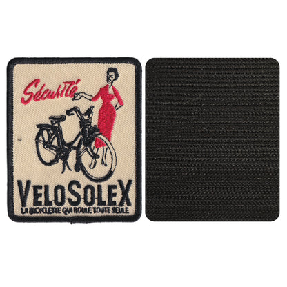 MAXIMUMPATCHES - 7,3 cm x 9 cm - Ecusson Patch Brodé Avec Scratch Cousu Au Dos + Carré Scratch A Coudre, Face Opposé 10 cm x 10 cm / Cyclomoteur Vélomoteur Sécurité Vélosolex Femme