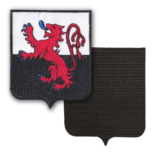 MAXIMUMPATCHES - Poitou Charente - 8 cm x 6,5 cm - Ecusson Patch Brodé Avec Scratch Cousu Au Dos + Carré Scratch A Coudre, Face Opposé 10 cm x 10 cm Offert / Département Région Territoire France