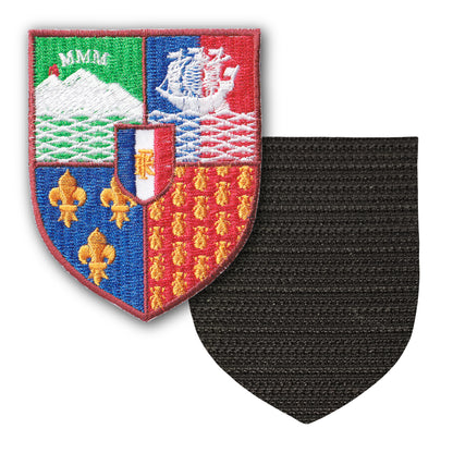 MAXIMUMPATCHES - Ile De La Réunion - 6,5 cm x 8 cm - Ecusson Patch Brodé Avec Scratch Cousu Au Dos + Carré Scratch A Coudre, Face Opposé 10 cm x 10 cm Offert / Département Région Territoire France