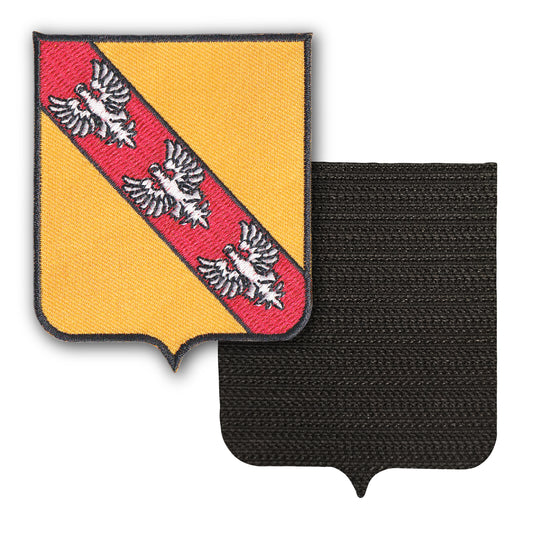 MAXIMUMPATCHES - Lorraine - 6,5 cm x 8 cm - Ecusson Patch Brodé Avec Scratch Cousu Au Dos + Carré Scratch A Coudre, Face Opposé 10 cm x 10 cm Offert / Département Région Territoire France