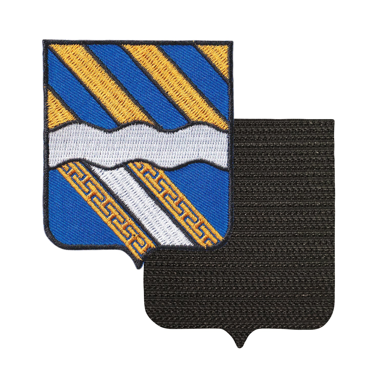 MAXIMUMPATCHES - 02 Aisne - 6,5 cm x 8 cm - Ecusson Patch Brodé Avec Scratch Cousu Au Dos + Carré Scratch A Coudre, Face Opposé 10 cm x 10 cm Offert / Département Région Territoire France