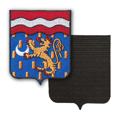 MAXIMUMPATCHES - 70 Haute Saône - 6,5 cm x 8 cm - Ecusson Patch Brodé Avec Scratch Cousu Au Dos + Carré Scratch A Coudre, Face Opposé 10 cm x 10 cm Offert / Département Région Territoire France