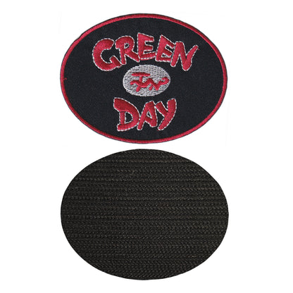 MAXIMUMPATCHES - 9 cm x 7 cm - Ecusson Patch Brodé Avec Scratch Cousu Au Dos + Carré Scratch A Coudre, Face Opposé 10 cm x 10 cm/Groupe Musique Métal Rock Punk Heavy Trash Blues