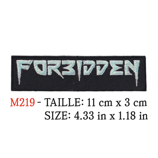MAXIMUMPATCHES - Ecusson Patch Brodé Thermocollant - 11 cm x 3 cm - Forbidden Groupe Musique Rock Punk Hard Trash Métal Heavy Psychedelic