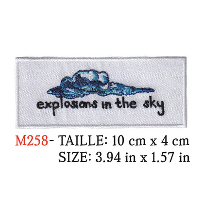 MAXIMUMPATCHES - Ecusson Patch Brodé Thermocollant - 10 cm x 4 cm - Explosions in The Sky Groupe Musique Rock Punk Hard Trash Métal Heavy Psychedelic