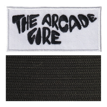 MAXIMUMPATCHES - The Arcade Fire - 8 cm x 3,8 cm - Ecusson Patch Brodé Avec Scratch Cousu Au Dos + Carré Scratch A Coudre, Face Opposé 10 cm x 10 cm/Groupe Musique Métal Rock Punk Heavy Trash Blues