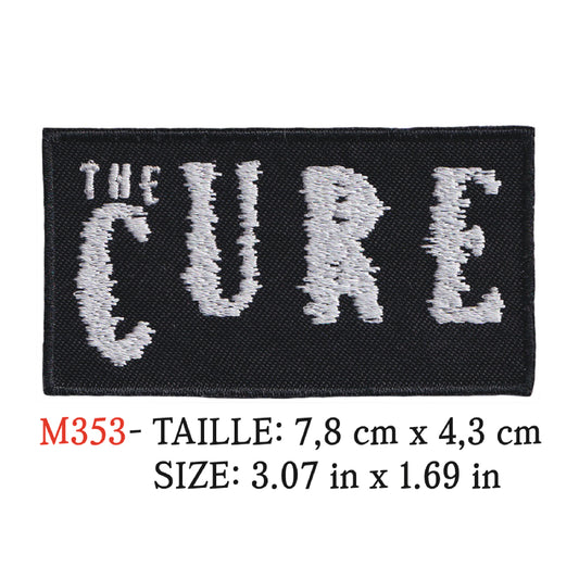 MAXIMUMPATCHES - Ecusson Patch Brodé Thermocollant - 7,8 cm x 4,3 cm - The Cure Groupe Musique Rock Punk Hard Trash Métal Heavy Psychedelic