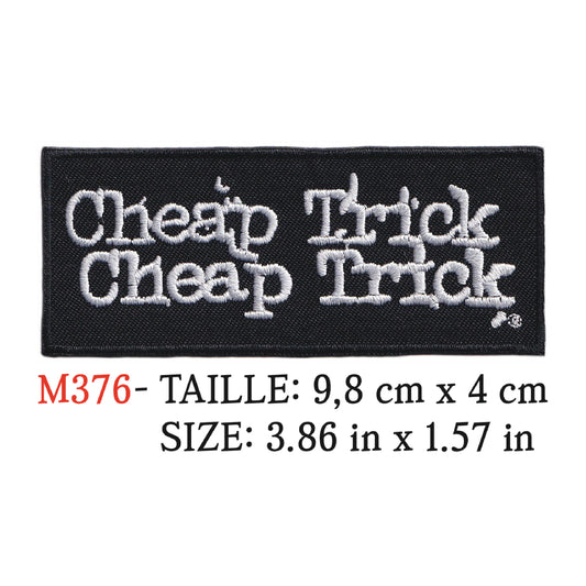 MAXIMUMPATCHES - Ecusson Patch Brodé Thermocollant - 9,8 cm x 4 cm - Cheap Trick Groupe Musique Rock Punk Hard Trash Métal Heavy Psychedelic