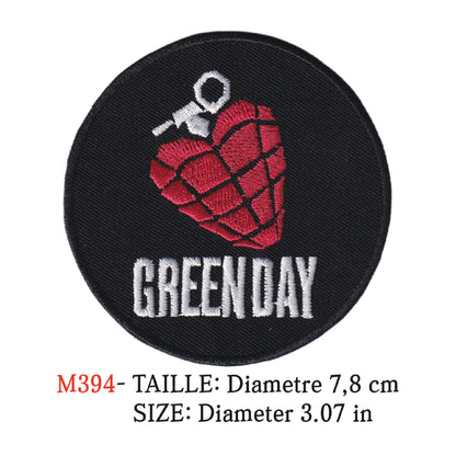MAXIMUMPATCHES - Ecusson Patch Brodé Therrmocollant - Diametre 7,8 cm - Green Day Groupe Musique Rock Punk Hard Trash Métal Heavy Psychedelic