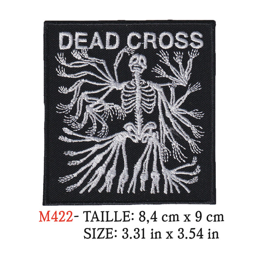 MAXIMUMPATCHES - Ecusson Patch Brodé Thermocollant - 8,4 cm x 9 cm - Dead Cross Groupe Musique Rock Punk Hard Trash Métal Heavy Psychedelic