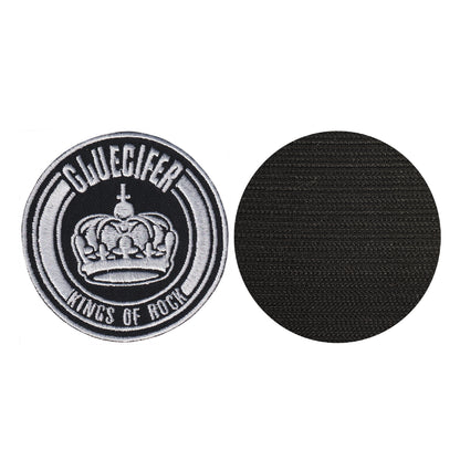 MAXIMUMPATCHES - Gluecifer - Diamètre 7,8 cm - Ecusson Patch Brodé Avec Scratch Cousu Au Dos + Carré Scratch A Coudre, Face Opposé 10 cm x 10 cm/Groupe Musique Métal Rock Punk Heavy Trash Blues