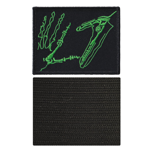 MAXIMUMPATCHES - L7 - 9 cm x 7 cm - Ecusson Patch Brodé Avec Scratch Cousu Au Dos + Carré Scratch A Coudre, Face Opposé 10 cm x 10 cm/Groupe Musique Métal Rock Punk Heavy Trash Blues