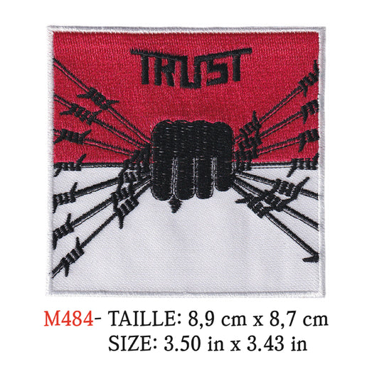 MAXIMUMPATCHES - Ecusson Patch Brodé Thermocollant - 8,9 cm x 8,7 cm - Trust Groupe Musique Rock Punk Hard Trash Métal Heavy Psychedelic