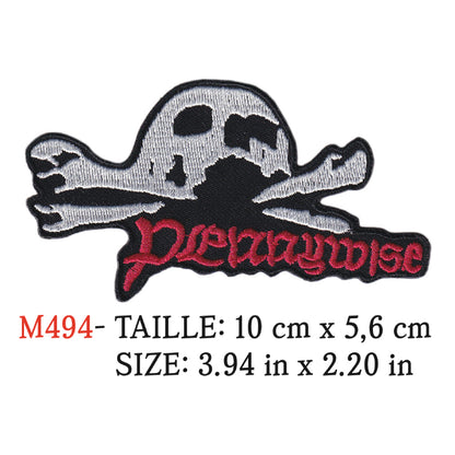 MAXIMUMPATCHES - Ecusson Patch Brodé Thermocollant - 10 cm x 5,6 cm - Pennywise Groupe Musique Rock Punk Hard Trash Métal Heavy Psychedelic