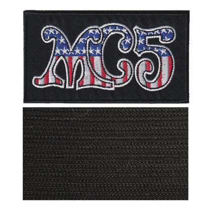 MAXIMUMPATCHES - MC5 - 9 cm x 5 cm - Ecusson Patch Brodé Avec Scratch Cousu Au Dos + Carré Scratch A Coudre, Face Opposé 10 cm x 10 cm/Groupe Mus