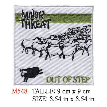 MAXIMUMPATCHES - Ecusson Patch Brodé Thermocollant - 9 cm x 9 cm - Minor Threat Groupe Musique Rock Punk Hard Trash Métal Heavy Psychedelic