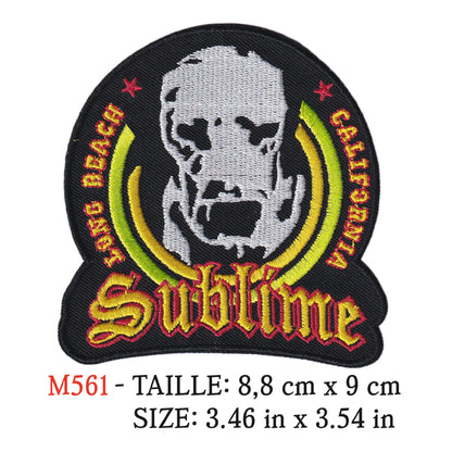 MAXIMUMPATCHES - Ecusson Patch Brodé Thermocollant - 8,8 cm x 9 cm - Sublime Groupe Musique Rock Punk Hard Trash Métal Heavy Psychedelic