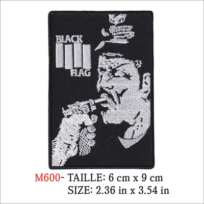 MAXIMUMPATCHES - Ecusson Patch Brodé thermocollant - 6 cm x 9 cm - Black Flag Groupe Musique Rock Punk Hard Trash Métal Heavy Psychedelic