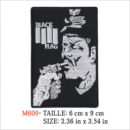 MAXIMUMPATCHES - Ecusson Patch Brodé thermocollant - 6 cm x 9 cm - Black Flag Groupe Musique Rock Punk Hard Trash Métal Heavy Psychedelic